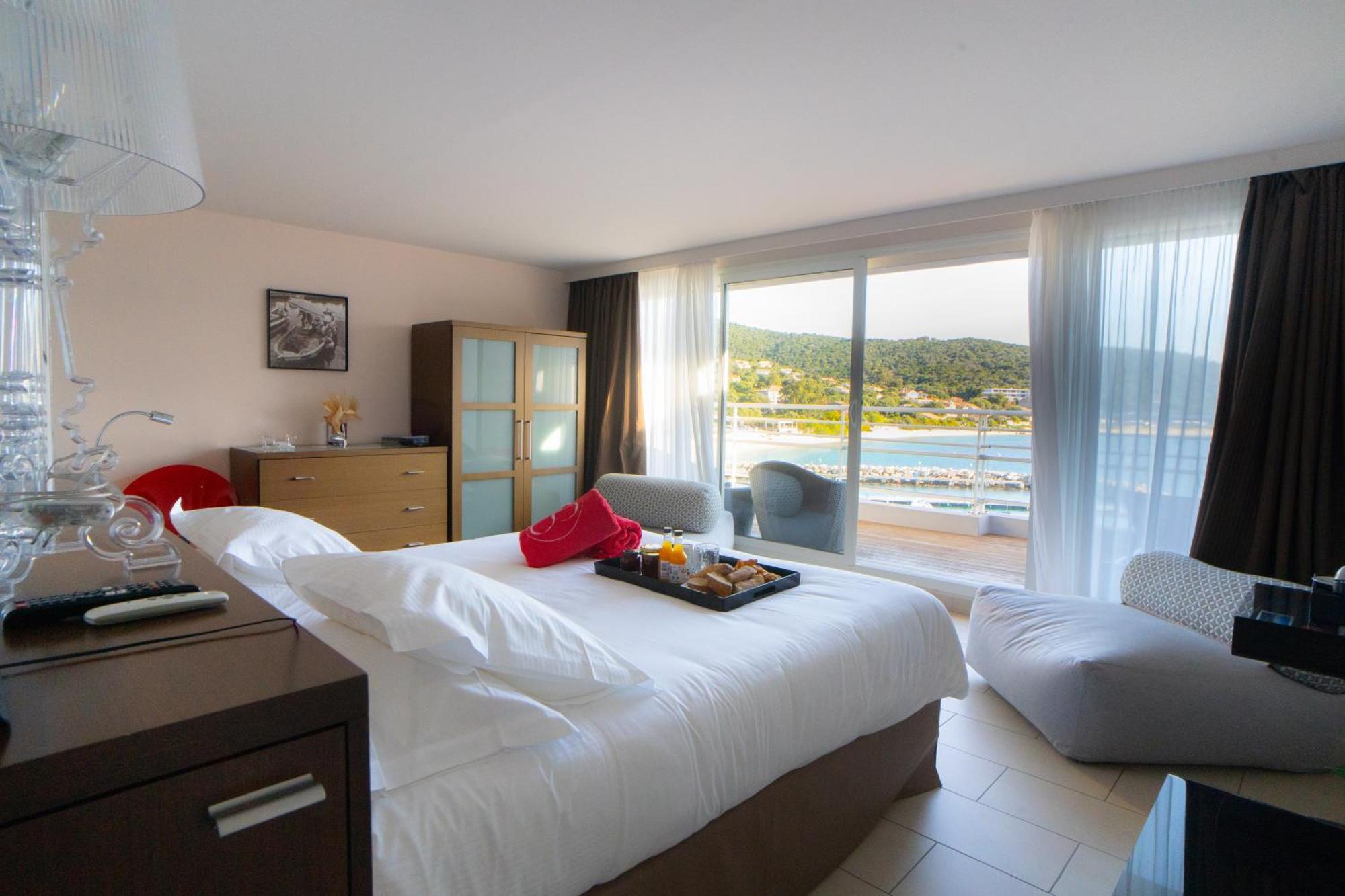 Hotel Le Golfe Porto Pollo Exteriér fotografie